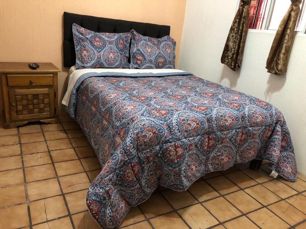 Hostal De Los Reyes Hotel Guadalajara Kültér fotó