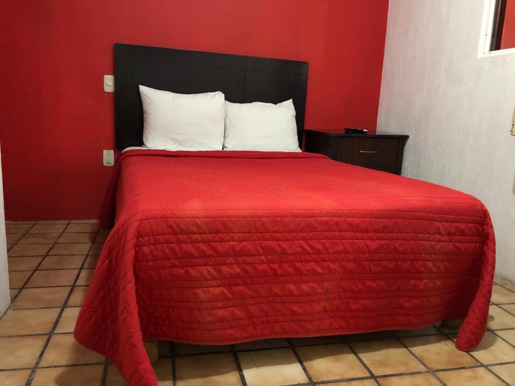 Hostal De Los Reyes Hotel Guadalajara Kültér fotó