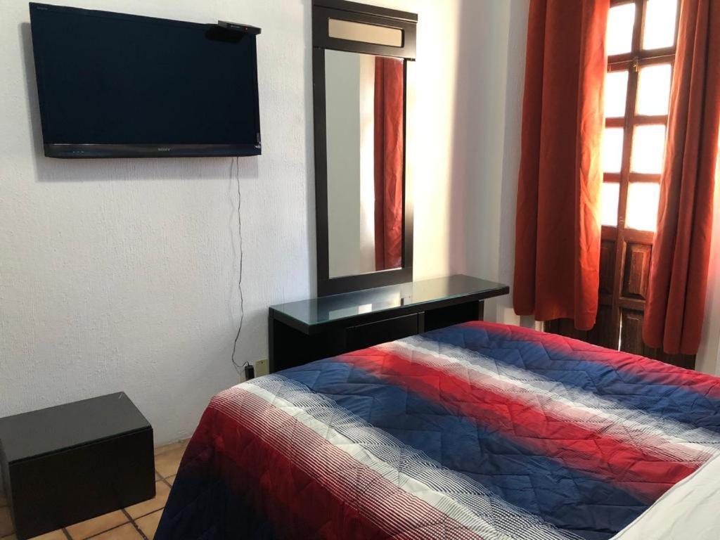 Hostal De Los Reyes Hotel Guadalajara Kültér fotó